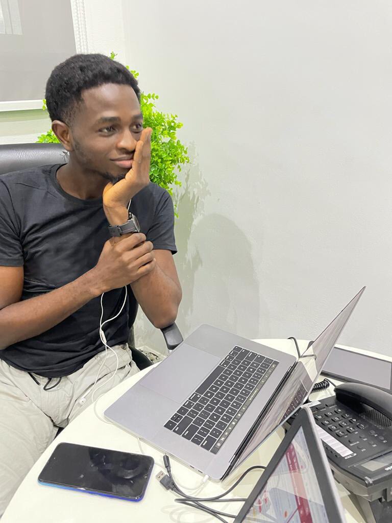 cloudnineng1's tweet photo. When you see an art director making this face, be kind to him. 

He probably just got an email from a client saying “this is great but I think we should add…” for the third time that day 😂😭

Show love to an art director today 🤗❤️👏🏾

Tag them

#cloudninecommunications https://t.co/yKLjS05mgg