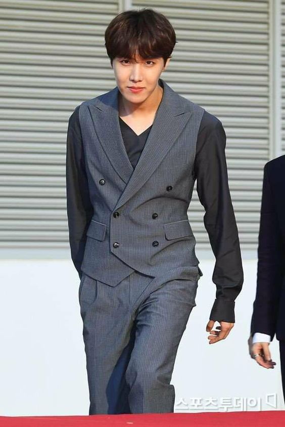 Grey - Neutrality and balance