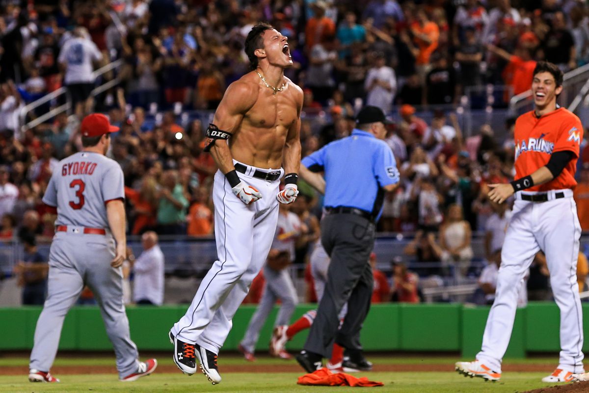 Derek Dietrich leaves Yankees, signs deal with Washington Nationals