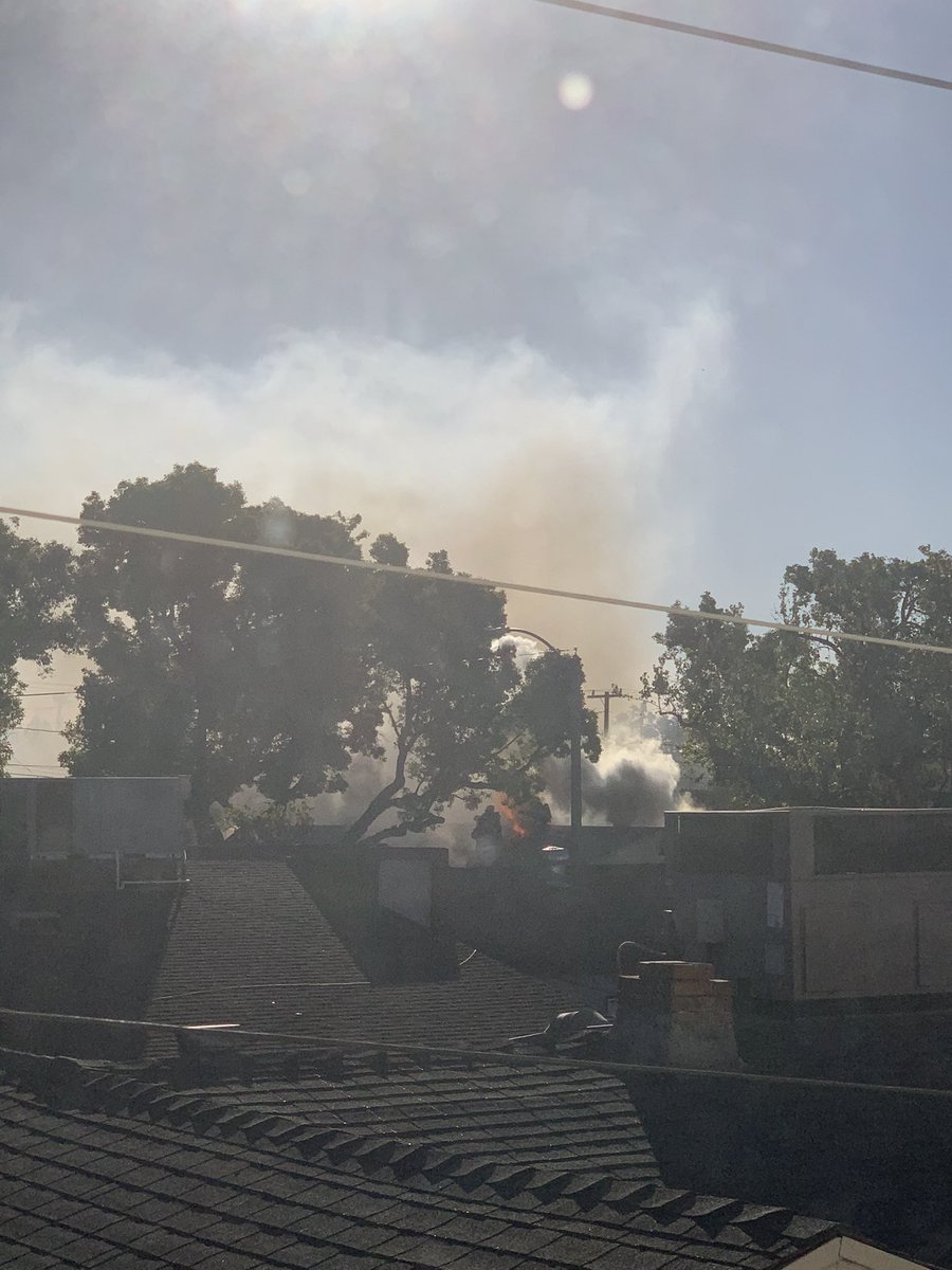 crisco_24's tweet photo. @myBurbankNEWS https://t.co/kDlGyW28eS