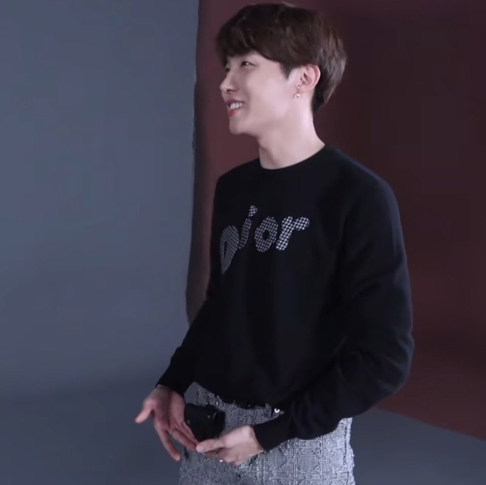 hobi’s collection of bags- a thread