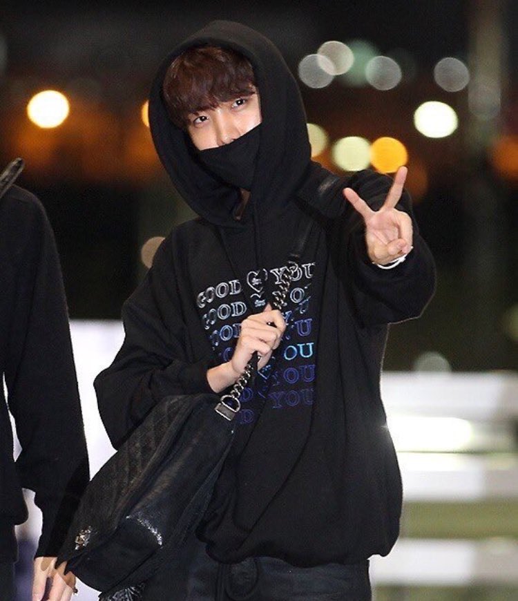 hobi’s collection of bags- a thread