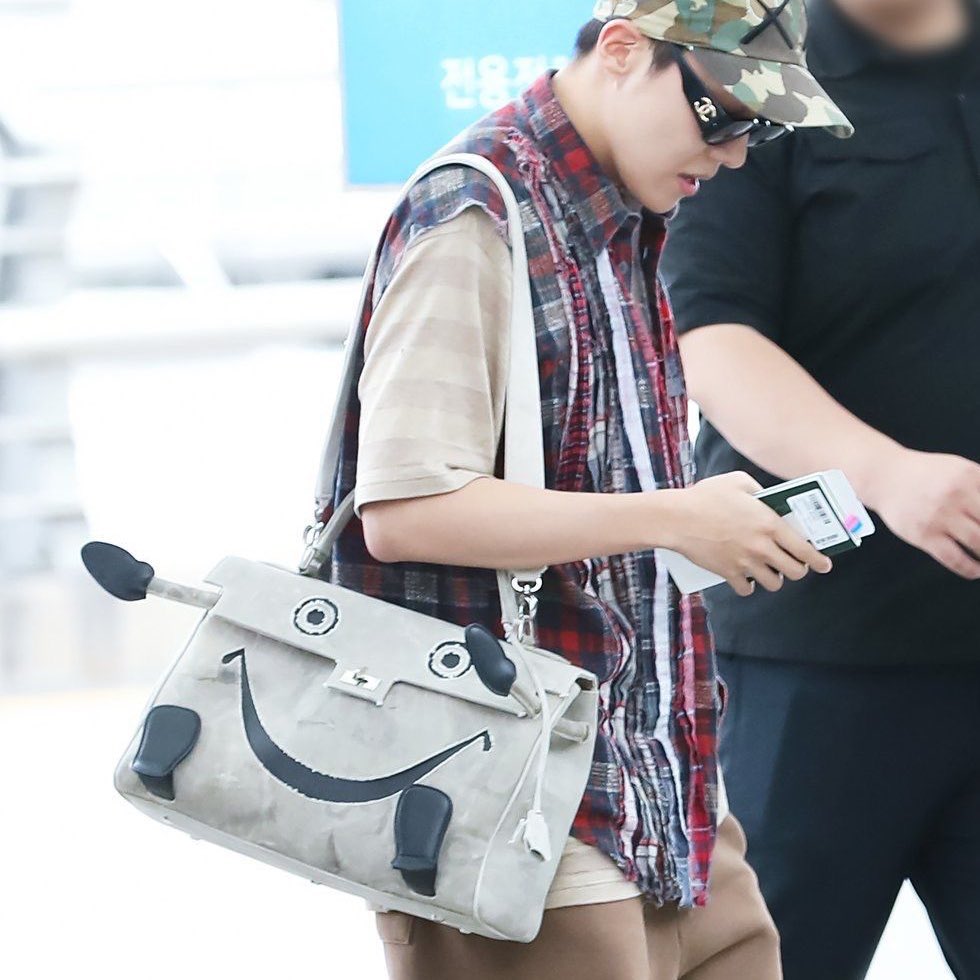 hobi’s collection of bags- a thread