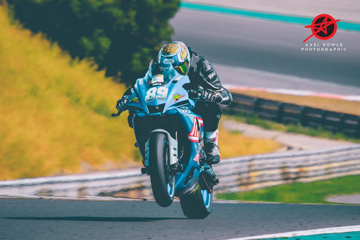 axel_dowle's tweet photo. Wheelie Wednesday! Missing Portimao with Focused Events! 

Swipe right to see the colour edit effects! 😎 

#axeldowlephotographic #focusedevents #wheeliewednesday #canon #trackday #motorsport #yamaha #portimao #portugal https://t.co/BaopJ2nx5J