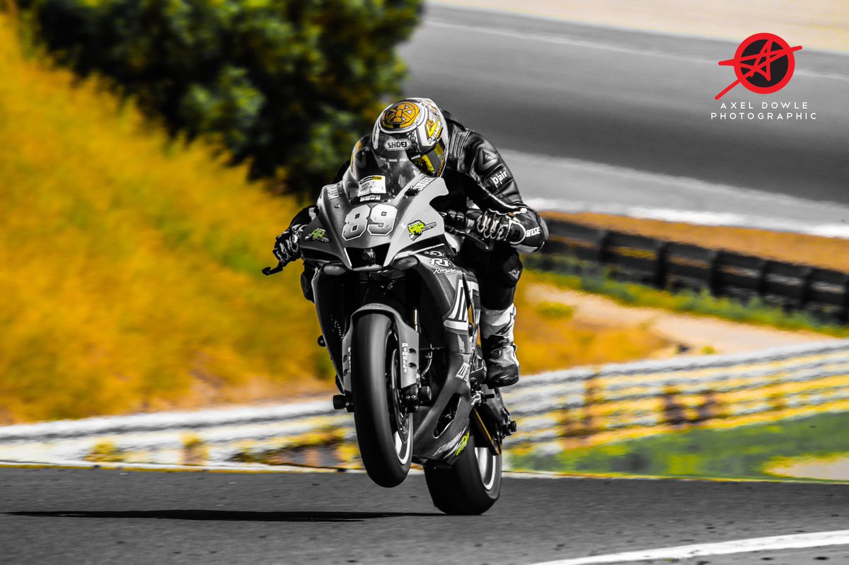 axel_dowle's tweet photo. Wheelie Wednesday! Missing Portimao with Focused Events! 

Swipe right to see the colour edit effects! 😎 

#axeldowlephotographic #focusedevents #wheeliewednesday #canon #trackday #motorsport #yamaha #portimao #portugal https://t.co/BaopJ2nx5J