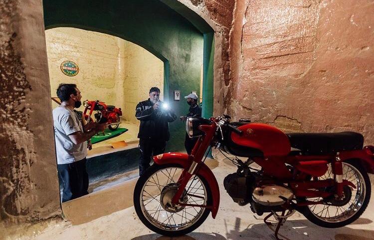 BenelliArg's tweet photo. Un día más en #BenelliWeek inolvidable.
Bodegas mendocinas, caminos de montaña. Visita al museo Benelli . Siempre unidos por la pasión por las dos ruedas.
Conocé un poco de lo que vivimos!
#Benelli #BenelliWeek https://t.co/CroXcbcjc1