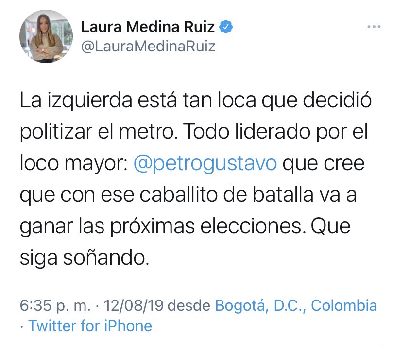 CathyJuvinao's tweet photo. ‘Laurita está tan loca que decidió politizar las vacunas’. https://t.co/dhZdcmTq8n