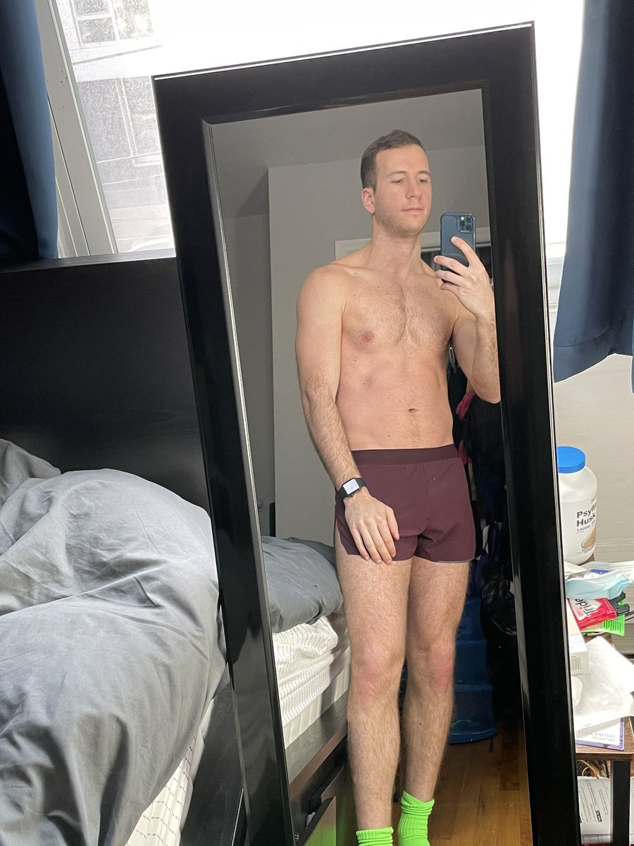 imdaniel00's tweet photo. anyone want to go for a run? https://t.co/W52GV9Nqut