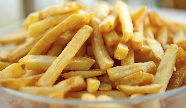 Nuevo post: ¿Sabías lo que causa a tu cuerpo comer muchas papas fritas? internautas21.com/sabias-lo-que-…