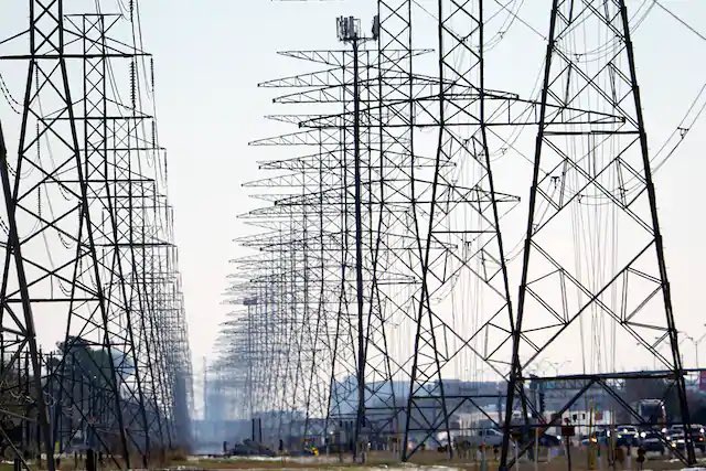 What sent Texas reeling is not an engineering problem, nor frozen wind turbines. It is a structure that offers no incentives to prepare for winter. In the name of deregulation and free markets— electric grid that puts cheap prices over reliable service.  https://www.washingtonpost.com/weather/2021/02/16/winter-storm-live-updates/#link-OYMVKG4D3FFPRKHPTQBK7WGNAY