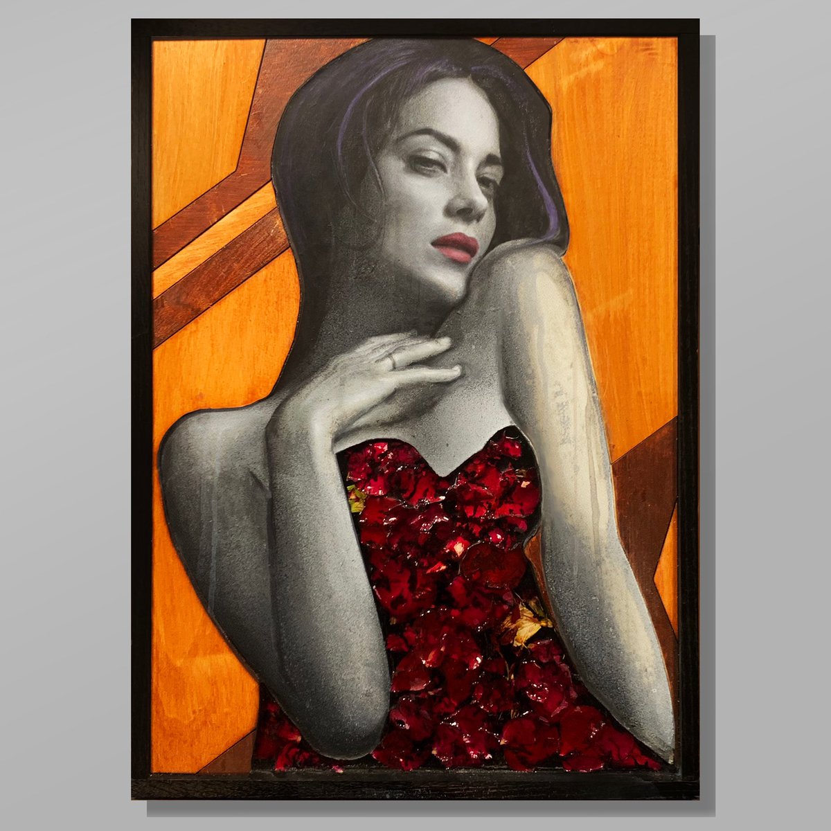 Zimernyc's tweet photo. Cherry Nior Concrete Resin Roses Stained Wood Paint #streetart #painting #style #galleryart #gallerynyc #art #beautiful #woman #red #model #flowers #rose #detail #abstract #original #interiordesignart #resin #wood #paint #nyc https://t.co/Pagx4jZv75 https://t.co/9SO6MJrSI7