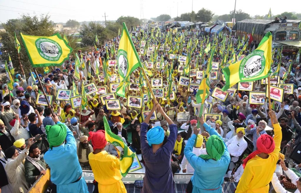 The Ekta Ugrahan of the Bharatiya Kisan Union represented group at Farmers protest. Almost 2/3 of those gathered were reportedly their members. It is same group calling for release of Urban Naxals involved in the Elgar Parishad case & Islamists arrested in the Delhi Riots case.