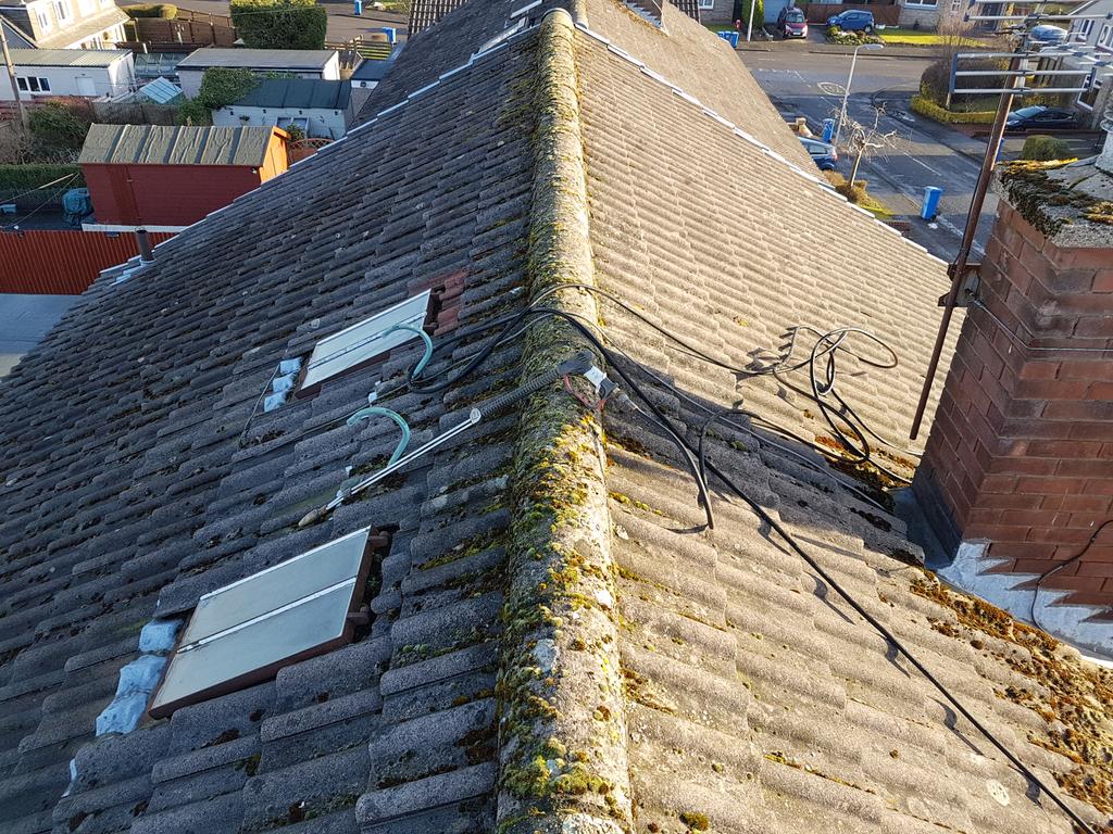 Polyshield_'s tweet photo. two roofs in dunfermline deep cleaned fully repaired and treated https://t.co/gnMBQjcTUc