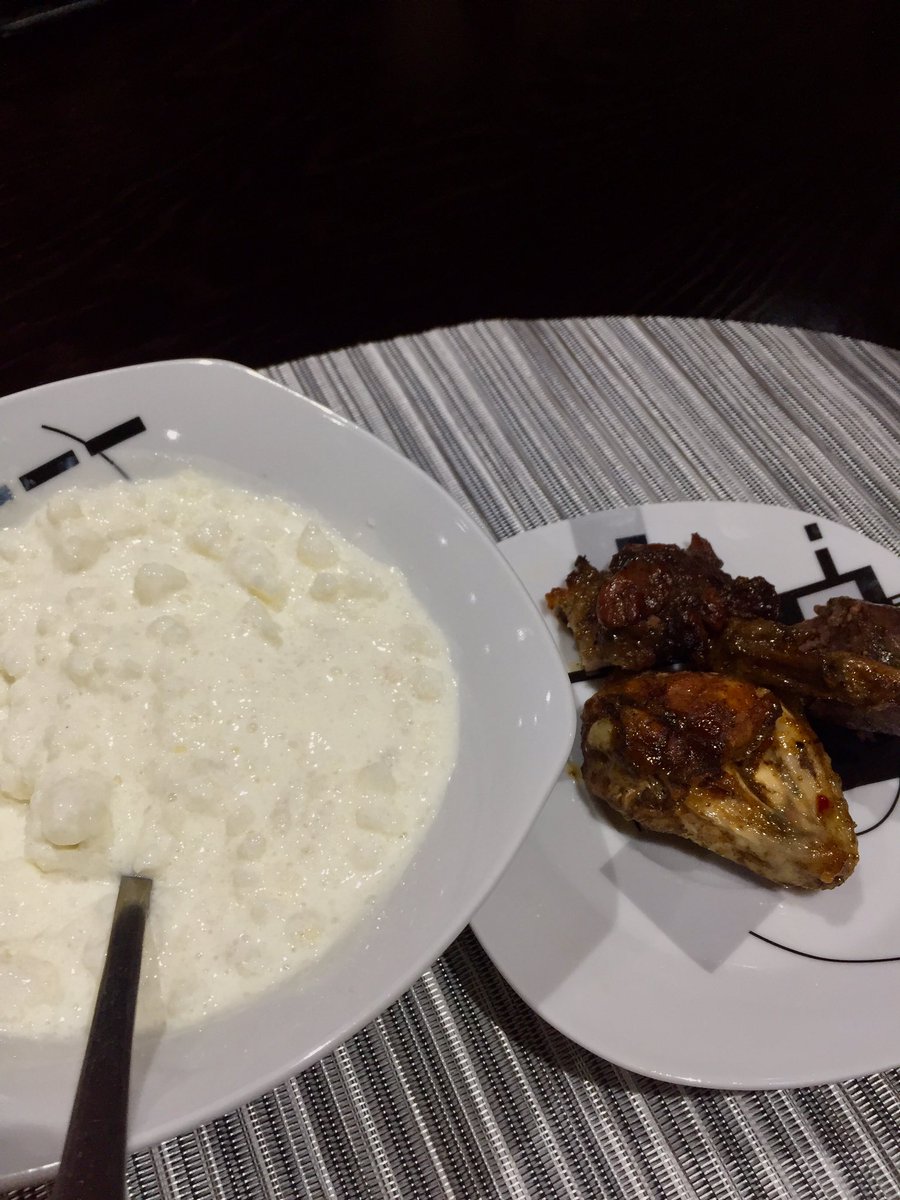 Only way to eat umphokoqo.🤝