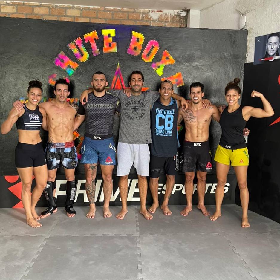 Charles Dobronxs Oliveira Chute Boxe Diego Lima Hey Ufc Ufcnocombate Espnplus Mayrasheetara Abcnetwork T Co 3szq6fpeoq Twitter