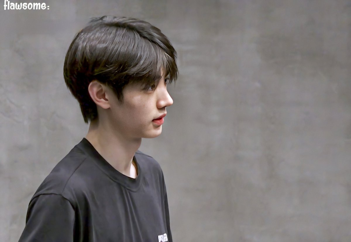 ฮจ๊ tweet media