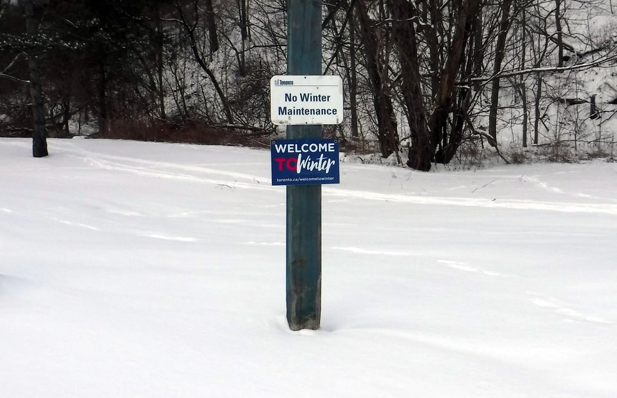 rudydotca's tweet photo. this is classic TO 

 #TOwinter https://t.co/gF8aVde4Cs
