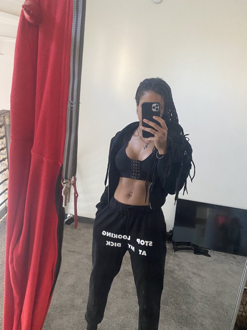 my crush stayed over for a few days, and she accidentally left a pair of sweatpants here. they fit me<a href="/tag/mvsales"class="tags"><span>#mvsales</span></a>