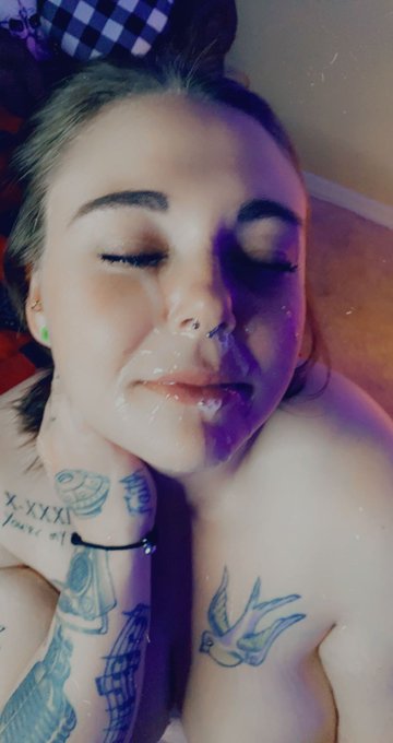 My birthday is next week 🎉 I&rsquo;d love it if you went and subbed to my #onlyfans so I can buy myself something<a href="/tag/onlyfans"class="tags"><span>#onlyfans</span></a>