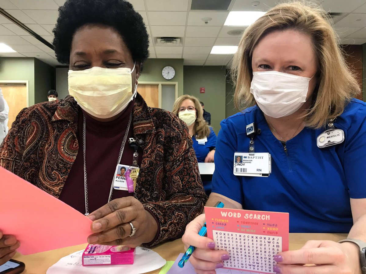 DeptHhes's tweet photo. Our students wrote thank you cards to nurses and doctors during The Great Kindness Challenge! Pictures below are from Baptist Desoto Hospital. 🩺#KindnessMatters #teamdcs https://t.co/POJ2cKl095
