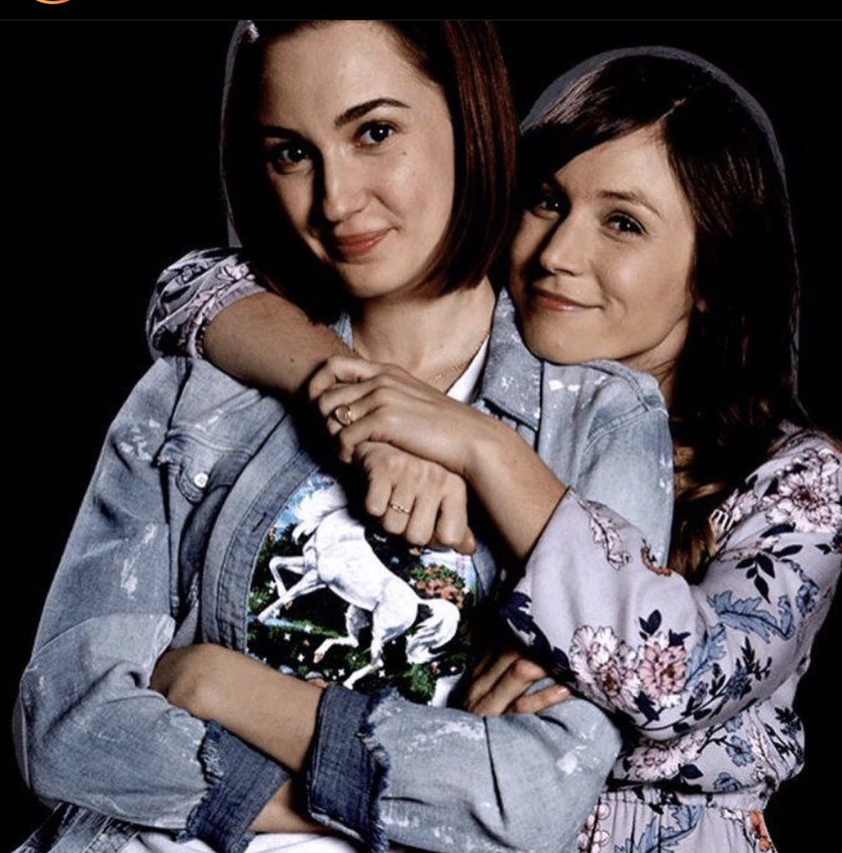 Red_4nier's tweet photo. Happy #wayhaughtwednesday 💕💕💕 https://t.co/enD6YZzA4H