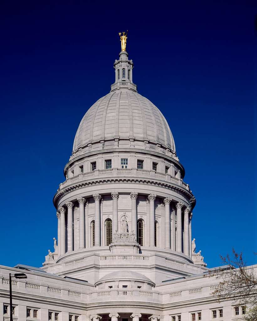 Code.org (@codeorg) on Twitter photo Wisconsin <a href="/GovEvers/">Governor Tony Evers</a> has proposed $750,000 for computer science professional development in the state's biennial budget! On Wisconsin! 💪🖥🙌
Full text of the budget ⬇️
doa.wi.gov/budget/SBO/202… Wisconsin <a href="/GovEvers/">Governor Tony Evers</a> has proposed $750,000 for computer science professional development in the state's biennial budget! On Wisconsin! 💪🖥🙌
Full text of the budget ⬇️
doa.wi.gov/budget/SBO/202…