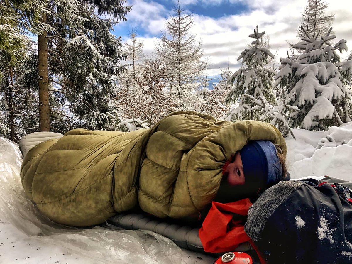 Our Burrow top quilt is here to help you embrace the burrr ❄🌬🥶
#hammockgear #hammockcamping #camping #backpacking #getoutside #ultralightgear #outdoorgear #madeinamerica #madeinohio