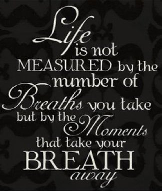 ArtMarKAS's tweet image. Happy Wednesday! 🖤🖤🖤