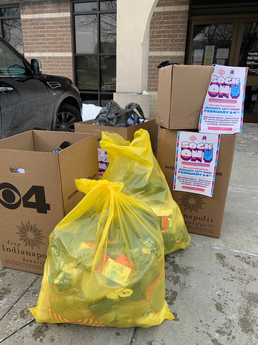 INVenueAlliance's tweet photo. It was a sight to see at @horizonhousein this morning! Hundreds of socks collected between our participating venues. Make sure to be on the lookout for full stories on @WISH_TV and @FOX59. Thank you to everyone involved in #SOCKON! We'd say this was a success! https://t.co/NpXvkkpTEV