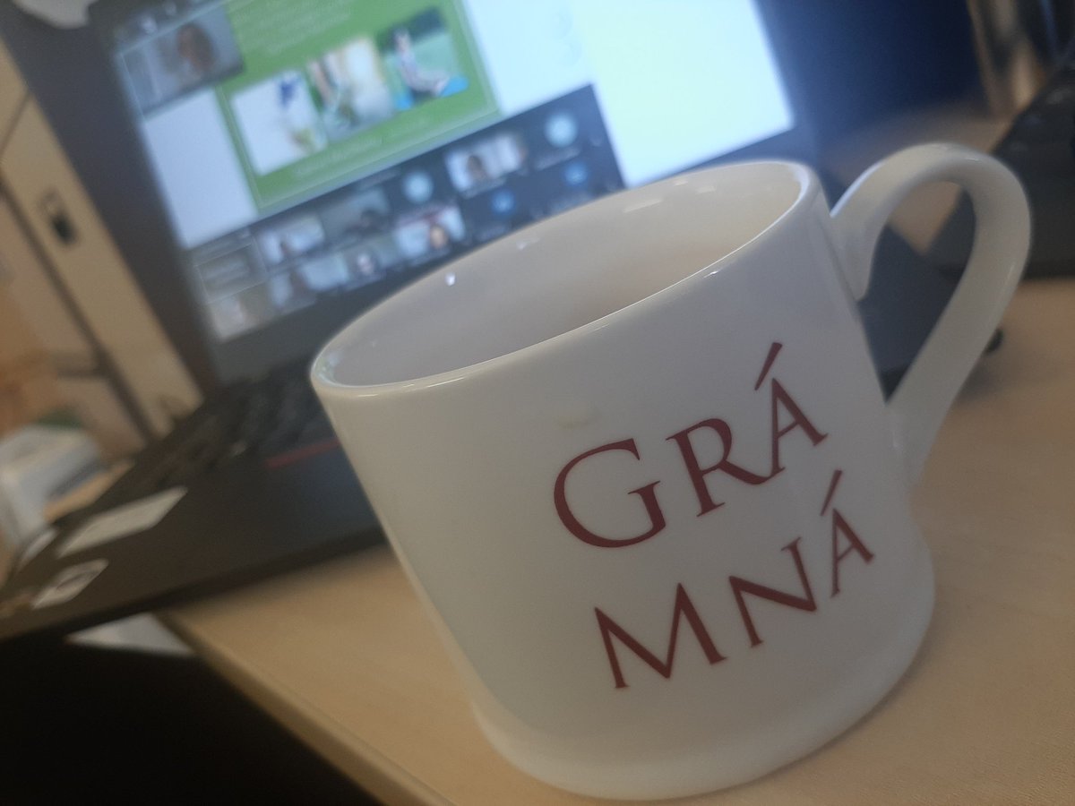 clairemccarrick's tweet photo. Wednesday afternoon spent drinking tea, eating twirls & listening to a nutrition lecture 🤔
#nurseeducation #postgrad #postgradcert #healthandwellness #coaching https://t.co/OAx2ibp0LX