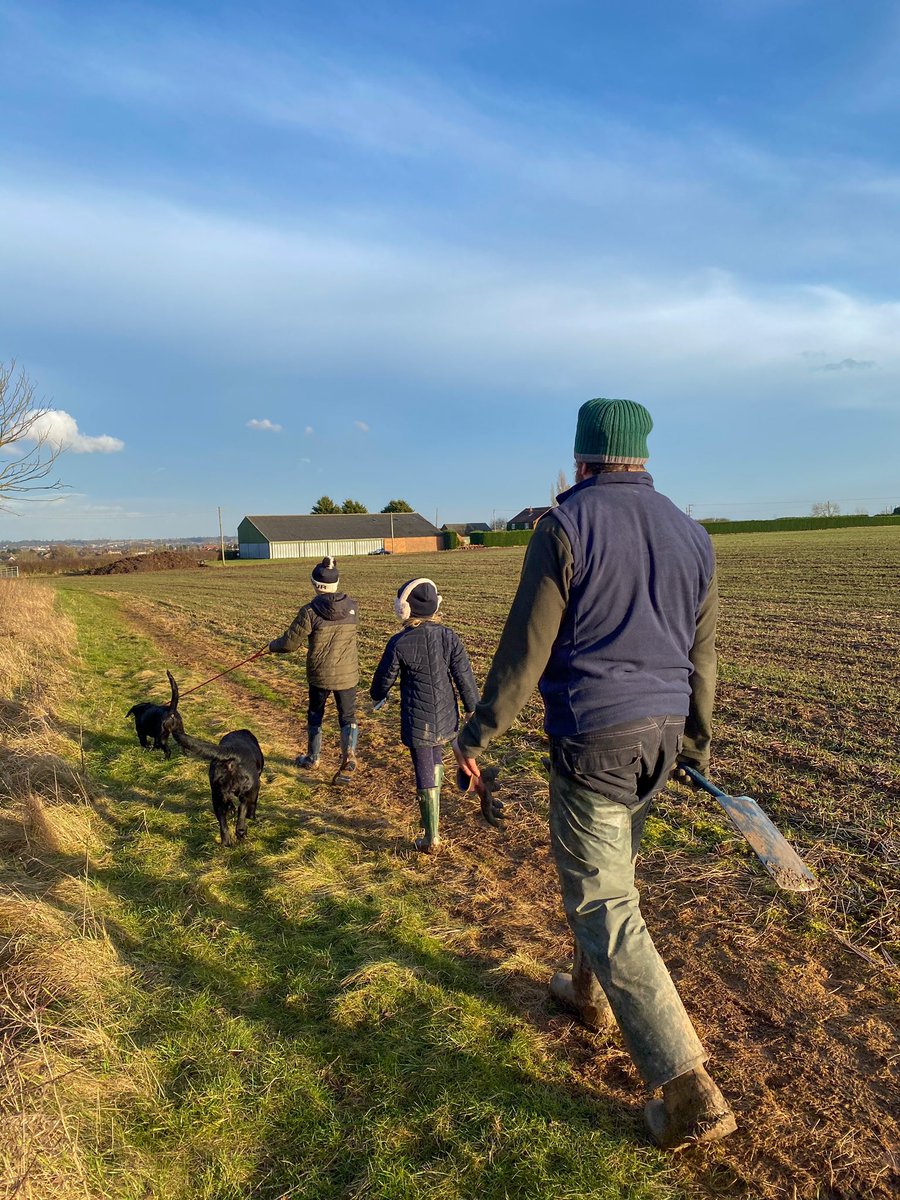 ClaireRoworth's tweet photo. @RanbyCE another 4km helping Dad around the farm, there’s never a dull moment!! #TheChildrensChallenge https://t.co/ZNfuvwGce9