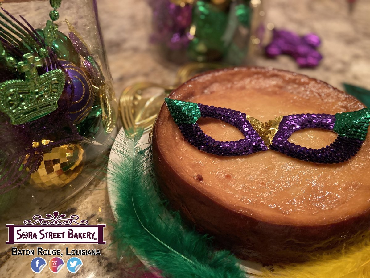 ForFamilyFood's tweet photo. Carnival Does Not Have To End...💜💚💛Bring BIG MAMA Home! Making Every Day Taste Like A Holiday...Order YOUR Cheesecakes at https://t.co/jz5zxnOhjy Big Mama’s Baked Goods #Cheesecakes like Big Mama Made It! https://t.co/LzFIvzuJeF #Food #Sweets #Foodie https://t.co/zLa0avS4ip