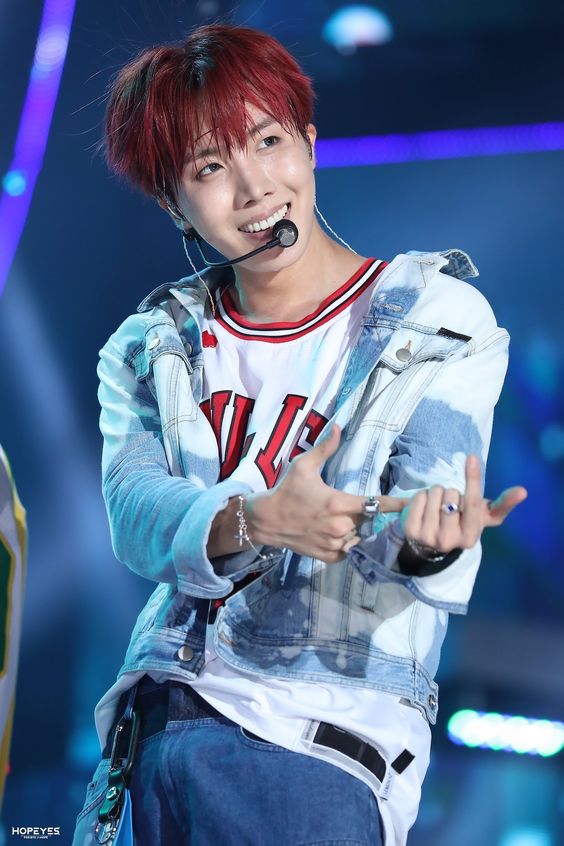 A pastel shade for a stunning look, as always!