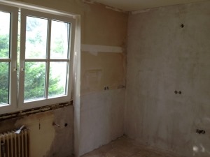 iroeldjoeldj's tweet photo. Because It's Ugly, and 3 Other Big Reasons Your Home Isn't Selling https://t.co/Wu5zI4BngV https://t.co/BX3dO31CLN