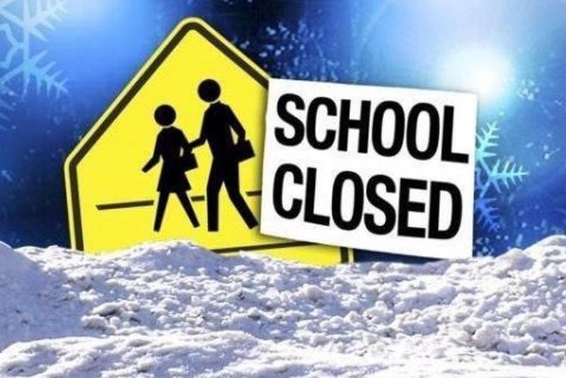 rgray310's tweet photo. Due to weather, roadway and utility concerns,Rice ISD will remain closed for the rest of this week. Classes should resume on Monday February 22,2021. Stay warm and be safe! https://t.co/EzK6mh3q4s