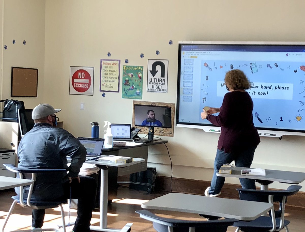 DrMcDermott_AP's tweet image. A huge shout out to ⁦@galgano_katie⁩ who provided hands-on technology training to Howard’s staff in preparation for Hybrid 2.0.  ⁦@KHill_HHST⁩ ⁦@mjprzy⁩ #NCCVTWORKS