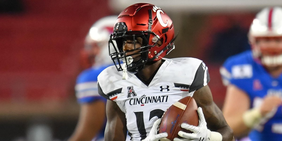 PFF_College's tweet photo. Ahmad Gardner career coverage stats:

🔒598 coverage snaps 
🔒0 TDs allowed
🔒35.3 passer rating when targeted https://t.co/wjk29Lb55A