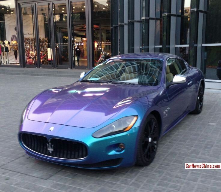  @RevolutApp and a  @MaseratiGB GranTurismo