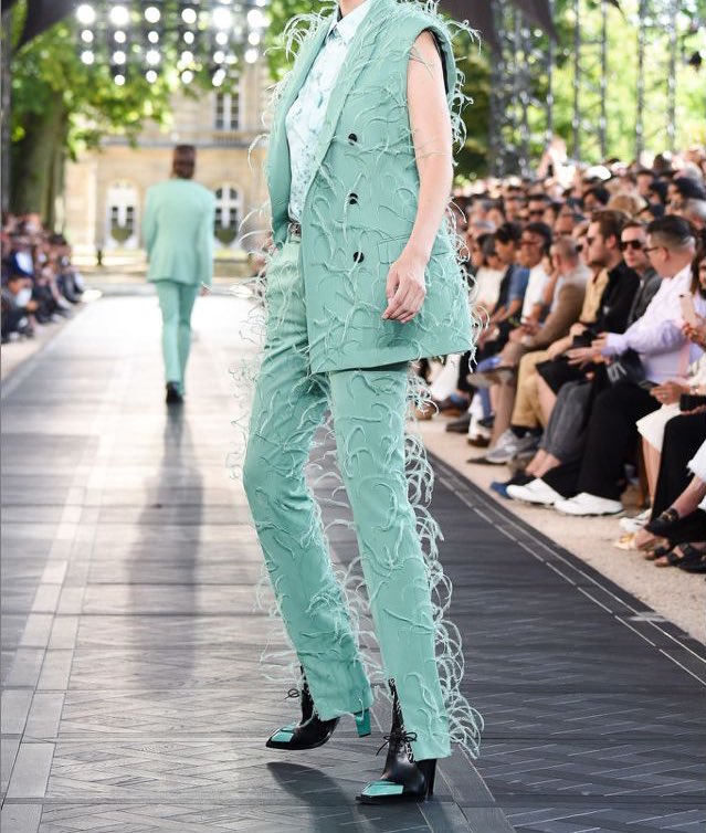 Tsuyu Asui- Tsu is very straightforward and so is her style - i love nature goddess Tsu a whole lot - i just think she’d be small and precious on her date - i’d love to see her explore other shades of green and fun fabrics. I think this would be a v badass look for her!