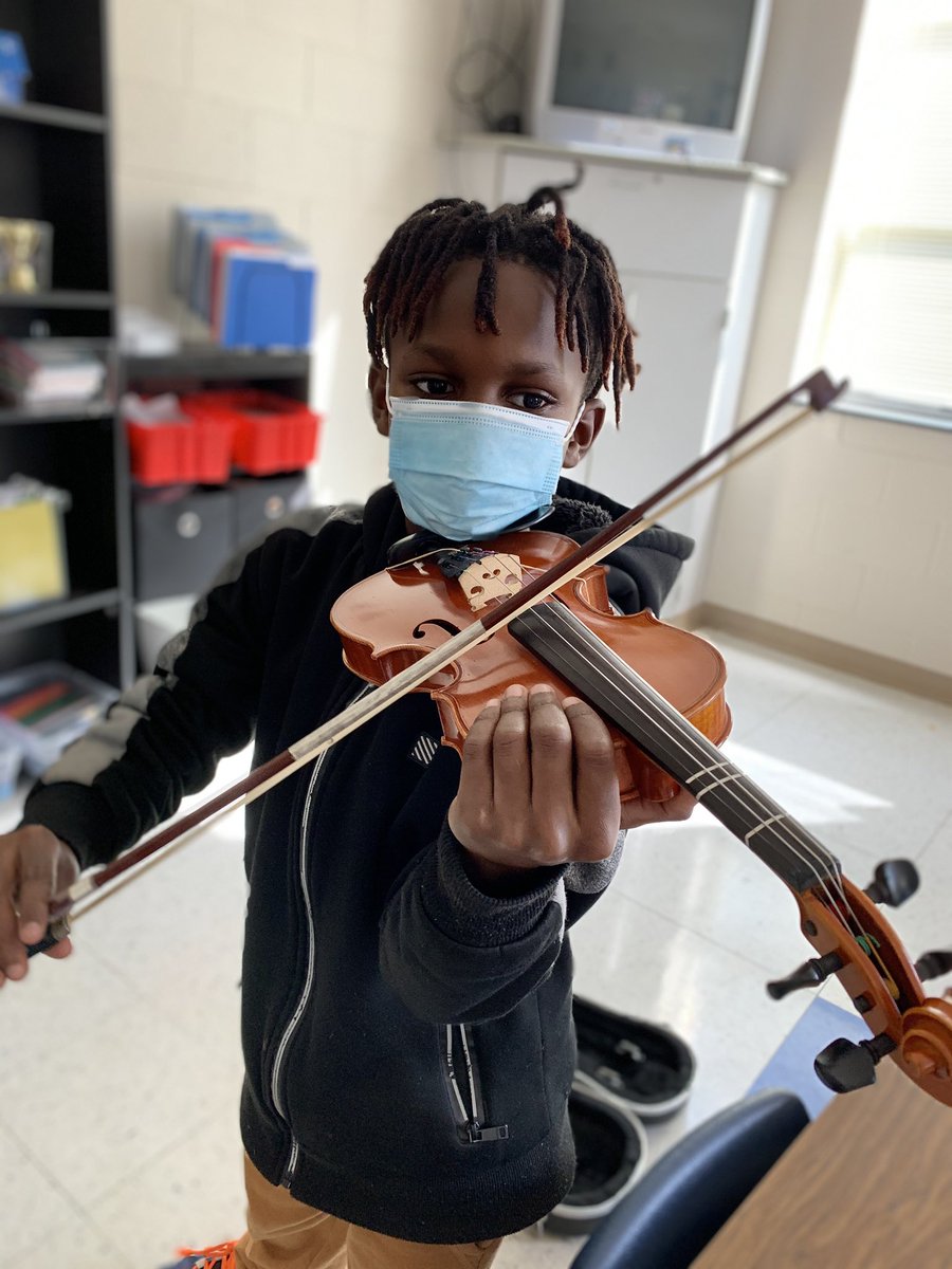 MoreheadStars's tweet photo. How lucky am I to call this Work? These STARS are amazing and talented!!!  @melissawilson29 @GCSchoolsNC @GCSArts @littleartgcs @scontrerasGCS https://t.co/qSLeCOza0k