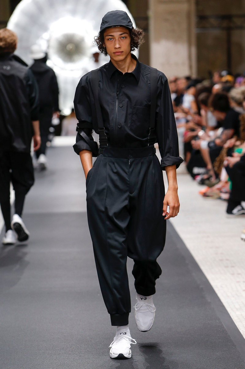 Aizawa Shoto- lazy comfy boi chic is his whole identity - we already know he cleans up well but damnnnnn- did you expect something else? he’s sleeping thru the movie babe but it’s okay coz he’s hot - this would be a fucking look. but I’d have to pay him to bother w it lol