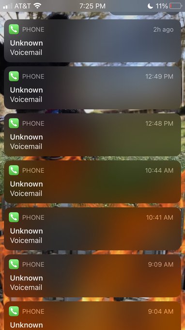 @ my friends I&rsquo;m not ignoring you, I&rsquo;m ignoring this annoying mess https://t.co/EZbhUleKag<a href="/tag/lebanesethings"class="tags"><span>#lebanesethings</span></a>