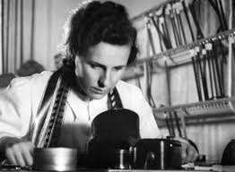 NytimesObits's tweet photo. Leni Riefenstahl, early 20th century german filmmaker, dead at 99 https://t.co/mMxCA3T9w2
