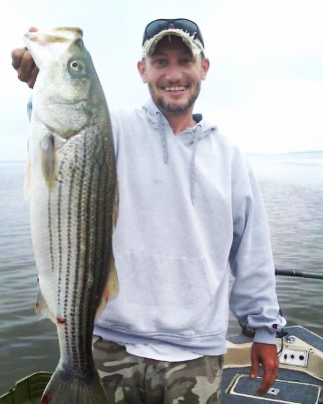 nowthatsafish's tweet photo. This susquehanna striper fought like a pit-bull yanking on his favorite rope.
-
Follow me if your not: @nowthatsafish
-
@dobynsrods
#susquehannaflats #susquehannastripers #stripedbass #striperhunter #rockfish #fishmd #upperchesapeakebay #topwater #topwaterstripers https://t.co/aCzKPdDW7e