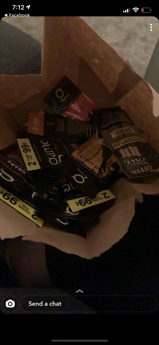 call_leaf's tweet image. Look what my friend got  @7Eleven to deliver