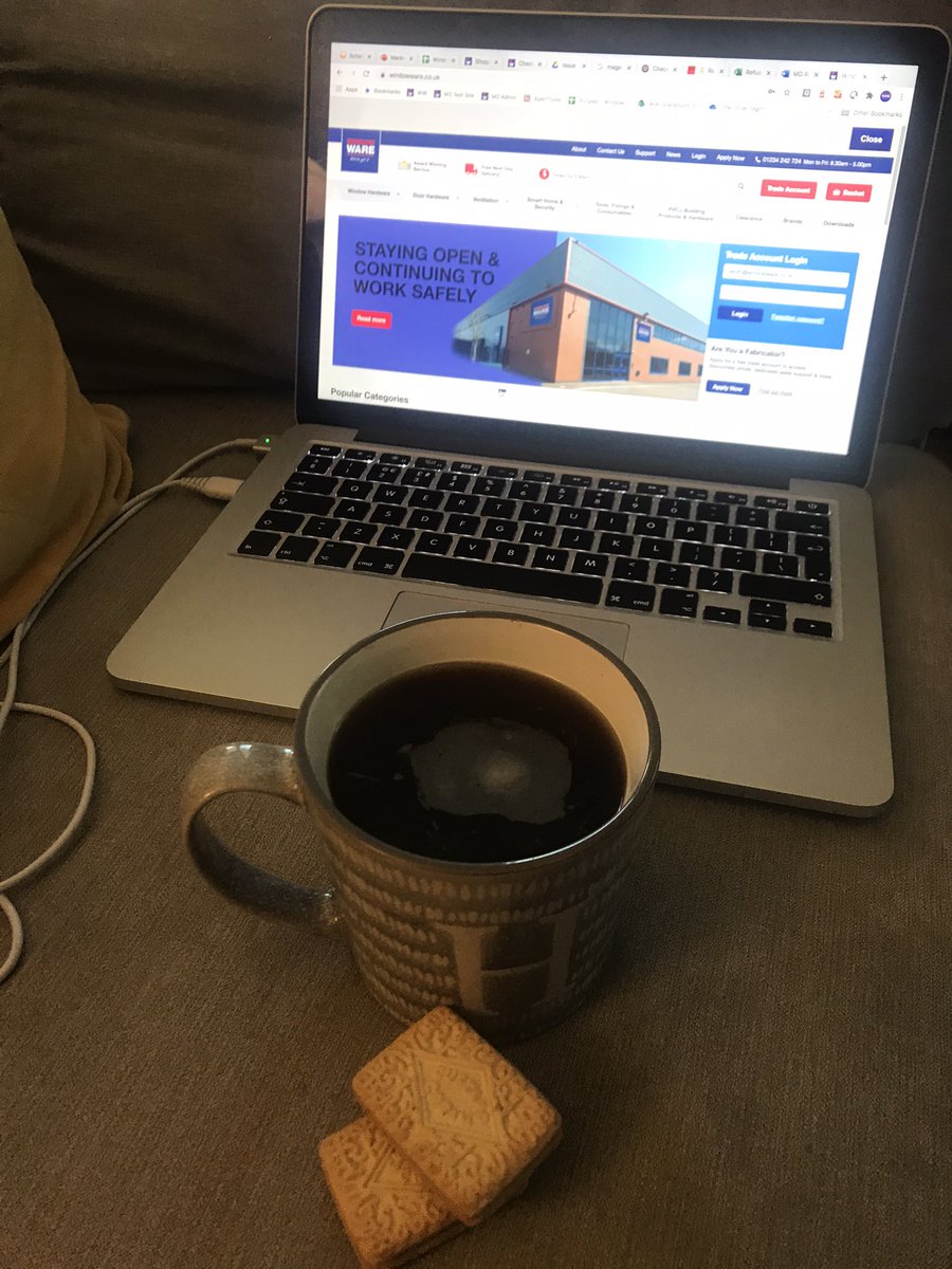 Had a great couple of days off with the children for half term, not that we can do much but it makes a change from the joys of home schooling 🤣😩

Good to be back to the day job though with plenty of coffee and biscuits. 

Hope you’re all having a good week!