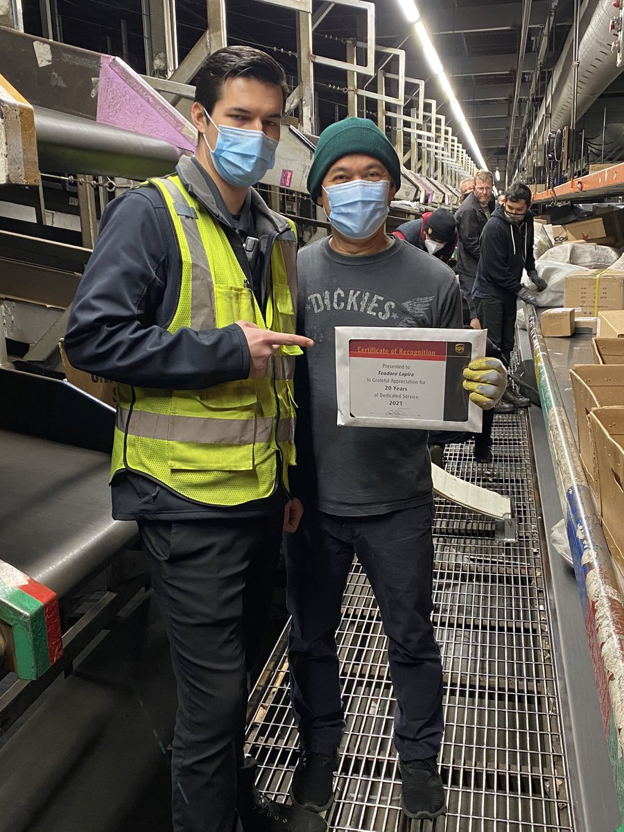 Thank you Ted Lepira for your 20yrs of service!!! @UPS_Bryce <a href="/jrindafernshaw/">Fern Shaw</a> <a href="/MarkSundelius/">Mark Sundelius</a>