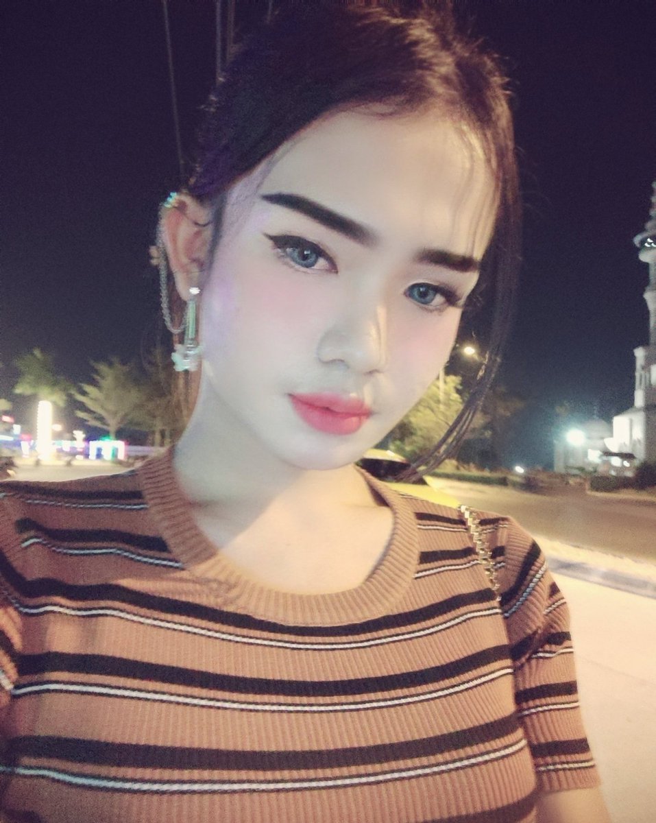 Chiroyli va moslashuvchan bilan porno