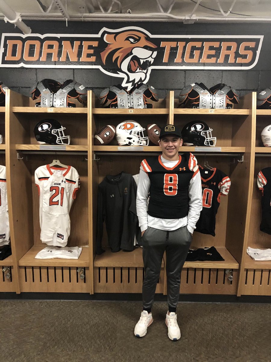 CooperHancock4's tweet photo. COMMITTED!! 🟧⬛️🟧🐅
@AaronHanlin9 @DoaneFootball https://t.co/UT1yRcVYGp