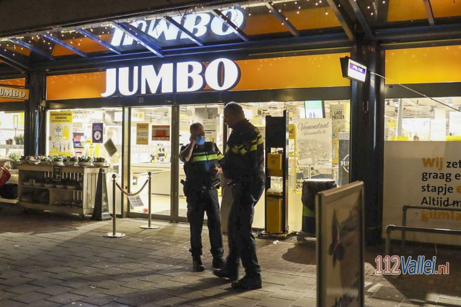 Overval op Jumbo supermarkt in #Veenendaal. 112Vallei.